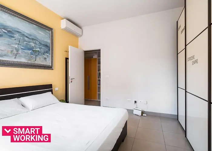 Bergonzoni Modern Apartment by Wonderful Italy